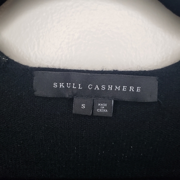 SKULL CASHMERE Tyrone Cutout Sleeve Cashmere Blend Sweater - Picture 8 of 9